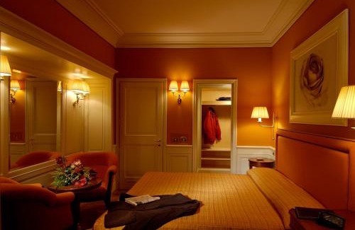 Historic Center Hotel | Hotel Corona d'Oro 1890