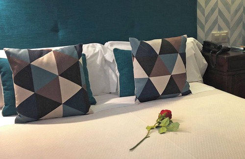 Molinos de Papel Hotel | Hotel Cueva del Fraile