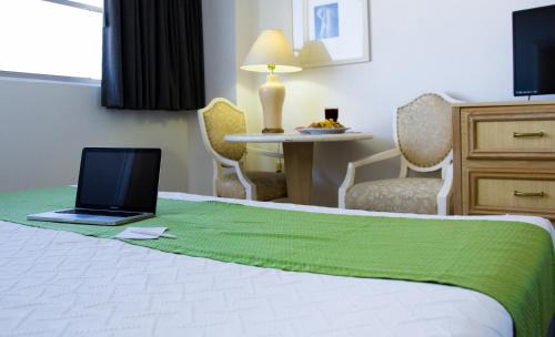 Lázaro Cárdenas Hotel | Hotel de Casa Blanca