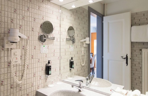 Fribourg Hotel | Hotel De La Rose