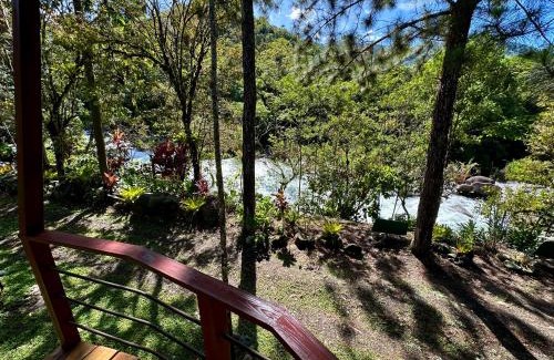 Rivas Hotel | Hotel de Montaña El Pelicano