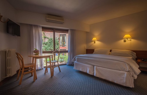 Pinamar Hotel | Hotel Del Bosque