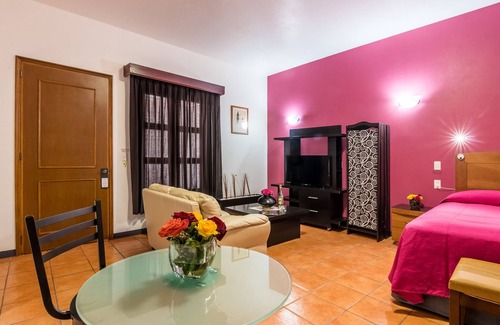 Calzada Madero Hotel | Hotel del Marquesado