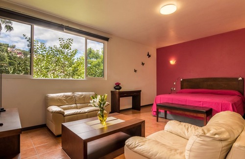 Calzada Madero Hotel | Hotel del Marquesado