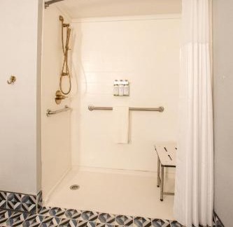 Greensboro Hotel | Hotel Denim