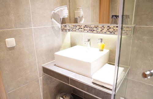 Pinneberg Hotel | Hotel Dias