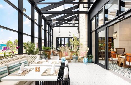 Santiago Province Hotel | Hotel Santiago, Curio Collection By Hilton