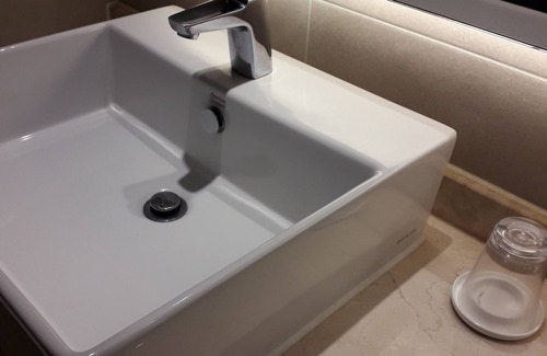 Chinju Hotel | Hotel DongBang