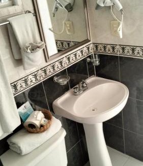 Adolfo López Mateos Hotel | Hotel Dos Mundos, Isla Cozumel