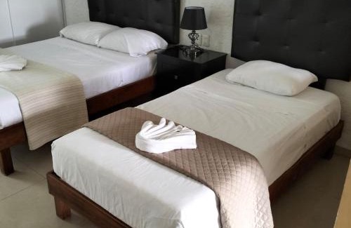 Adolfo López Mateos Hotel | Hotel Dos Mundos, Isla Cozumel