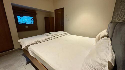 Nerul Cabina | Hotel Dwani Palace
