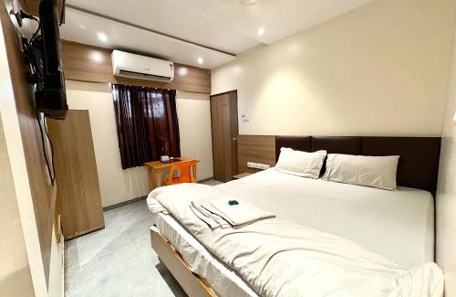 Nerul Cabina | Hotel Dwani Palace
