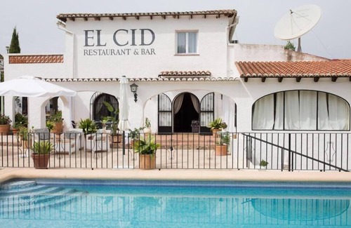 Benidoleig Hotel | Hotel El Cid