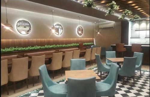 Dera Bassi Hotel | Hotel Evergreen, Zirakpur