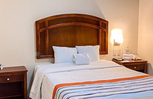 Juchitán de Zaragoza Hotel | Hotel Express Inn Juchitan