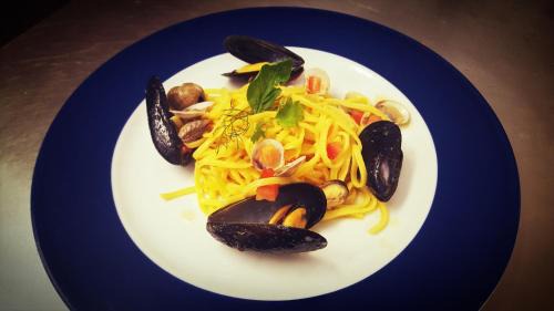 Pesaro Hotel | Hotel Gala