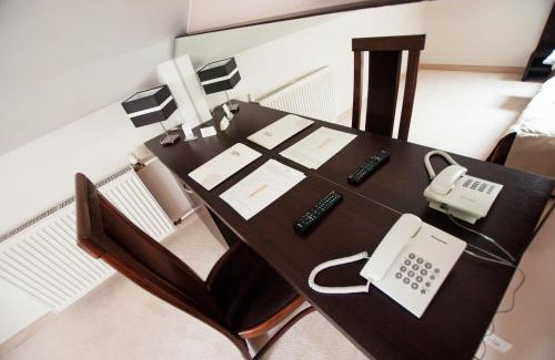 Srodmiescie Hotel | Hotel Gem