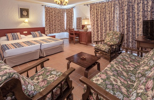 Tossa de Mar Hotel | Hotel GHT Neptuno Tossa & Venus SPA