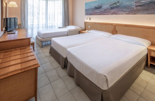 Tossa de Mar Hotel | Hotel GHT Oasis Tossa & Spa