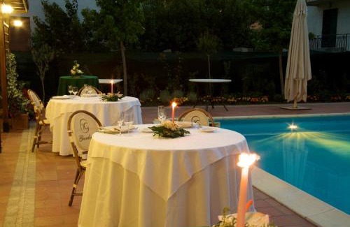 San Lorenzo in Campo Hotel | Hotel Giardino