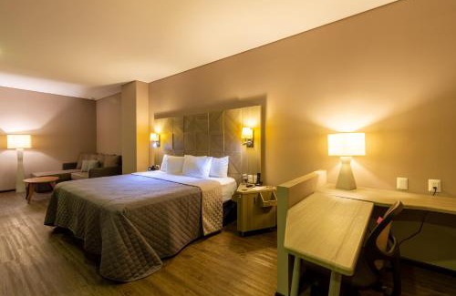 León Hotel | Hotel Glow Point - Mulza