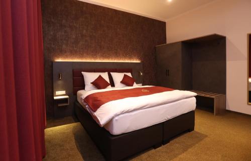 Hasselbachplatzviertel Hotel | Hotel Golden Pearl Magdeburg im Stadtzentrum