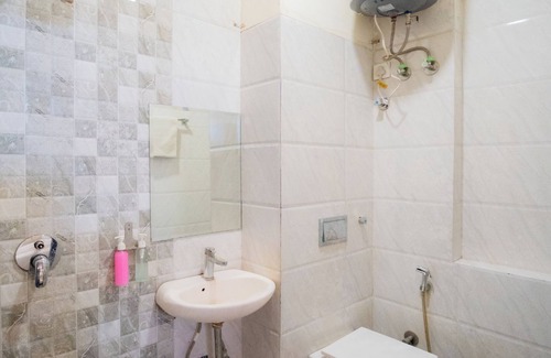 Shyam Nagar Hotel | HOTEL GRAND CAPITOL