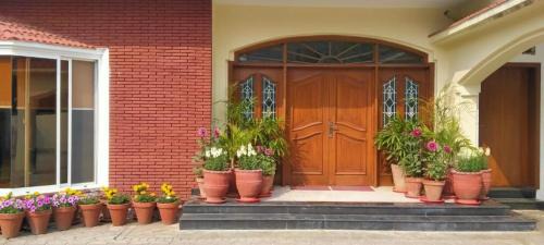 Gulberg Casa | Hotel Gulberg Grand