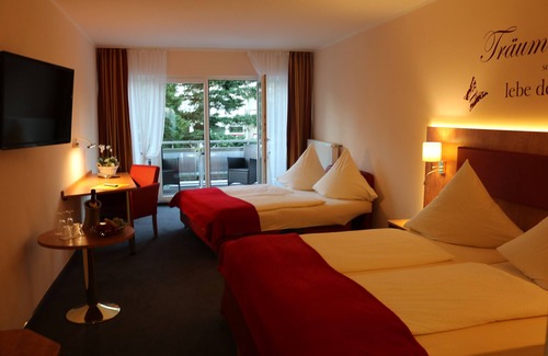 Langenbrucken Hotel | Hotel Häfner