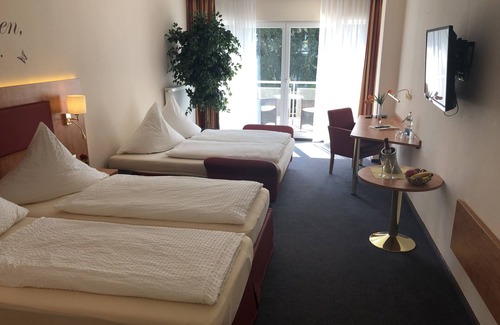 Langenbrucken Hotel | Hotel Häfner