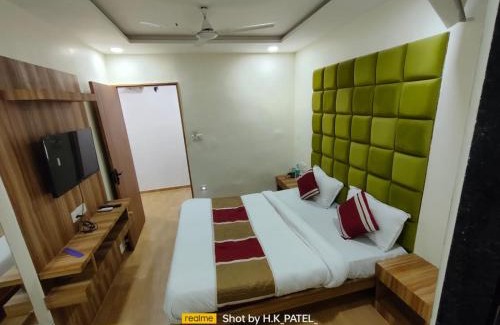 Maninagar Casa | Hotel Happy Stay