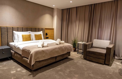 Medijana Hotel | Hotel Helm