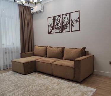 Nur-Sultan Apartamento | Hotel Home