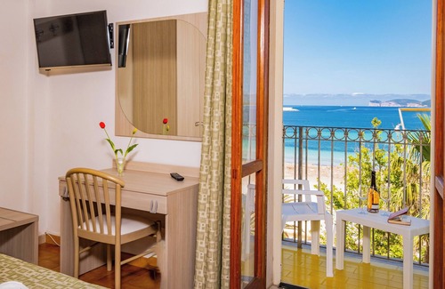 Pivarada Hotel | Hotel Il Gabbiano