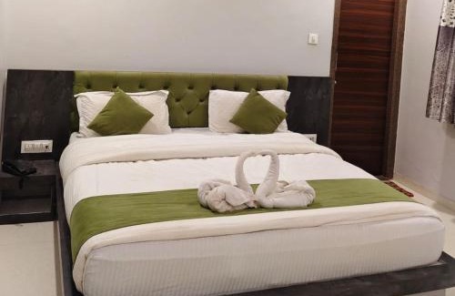 Khattalwada Hotel | Hotel Indrayani