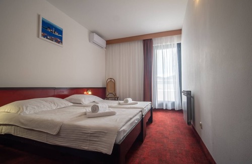 Cove Rogacic Casa | Hotel Issa - Double Room Park View 2