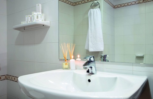 Diputación de Rincón de San Ginés Hotel | Hotel Izán Cavanna