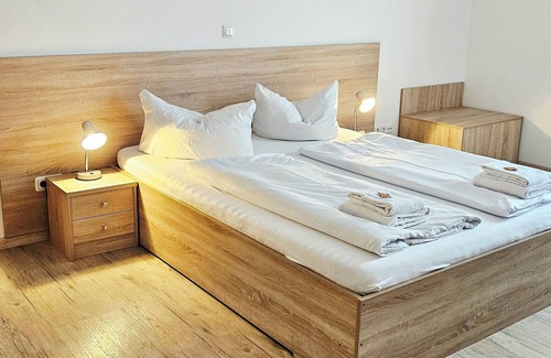 Koenigsbrunn Hotel | Hotel Krone