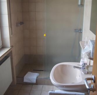 Neresheim Hotel | Hotel Krone