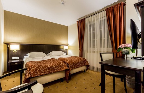 Tarnow Hotel | Hotel Krzyski