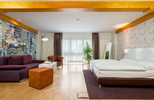 Heusweiler Hotel | Hotel L'adresse