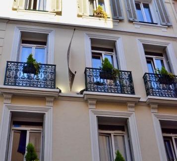 Cannes City Centre Hotel | Hotel l'Hotera