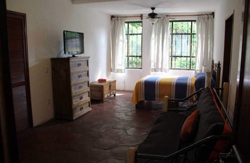Gabriel Tepepa Hotel | Hotel La Villa Real