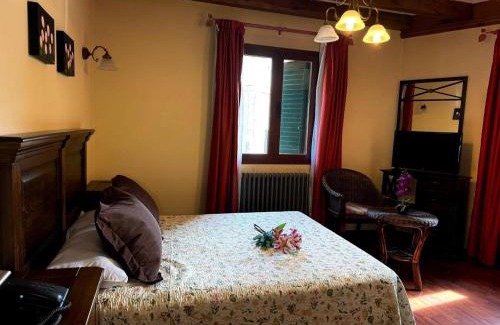 San Rafael Hotel | Hotel Las Farolas