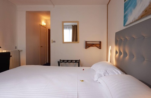 Dreux Hotel | Hotel le Beffroi