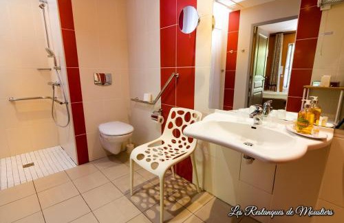 Moustiers-Sainte-Marie Hotel | Hotel Les Restanques De Moustiers