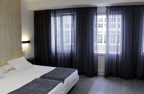 La Coruna Cama Y Desayuno | Hotel Lois