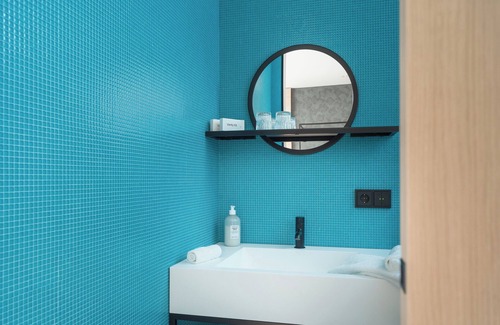 Haaleiti Hotel | Hotel Lotus