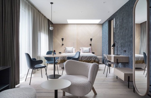 Haaleiti Hotel | Hotel Lotus