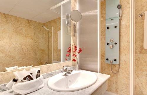 Torrejón de Ardoz Hotel | Hotel Madrid Torrejón Plaza